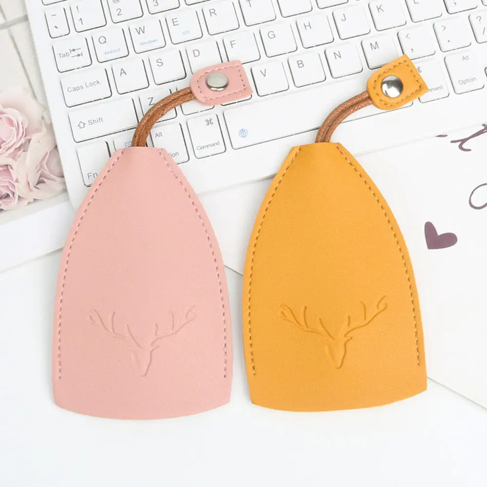 Christmas Elk Key Box Cute Pull Out Key Wallets Case PU Leather Key Case Pull Type Pocket Key Holder For Keys Leather Keychain