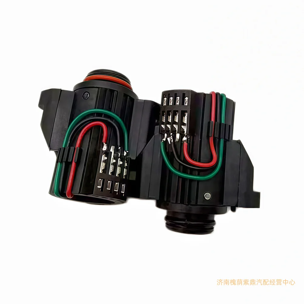 Der Harnstoffdrucksensor ist für die Harnstoffdüsen von Mercedes-Benz LKWs geeignet. A0001405339 A0001405439 A0001407439 – Detail 3
