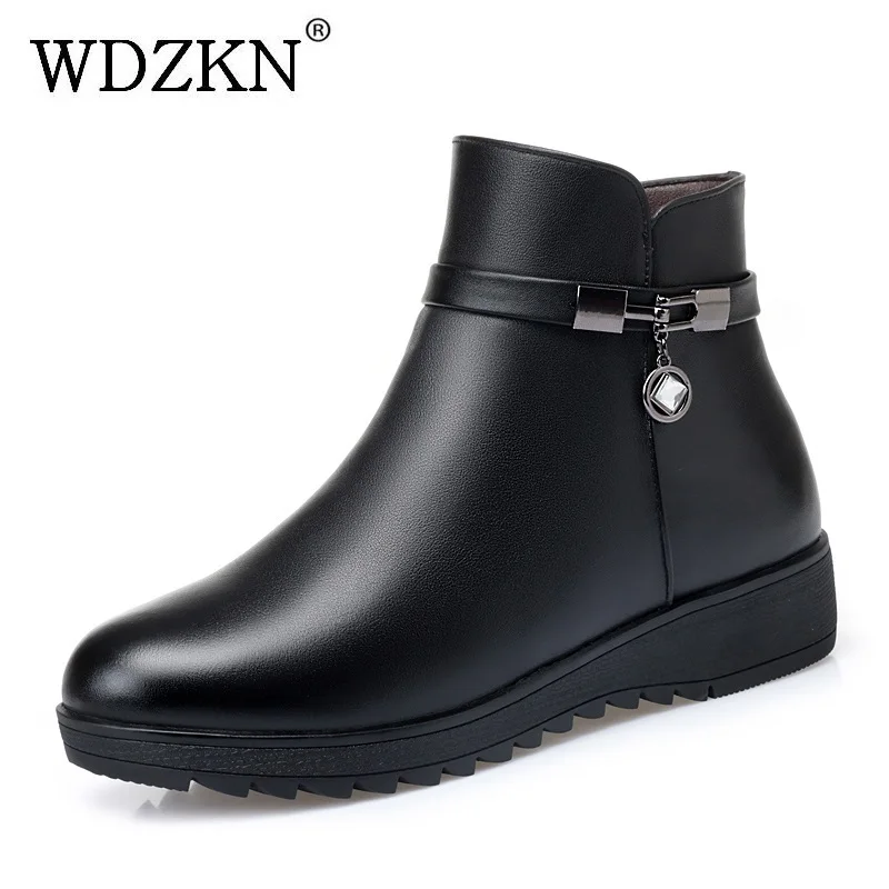 

WDZKN Winter Natural Wool Snow Boots Women Warm Fur Shoes Real Cowhide Flat Heel Soft Comfort Casual Cotton Boots Big Size 41 42