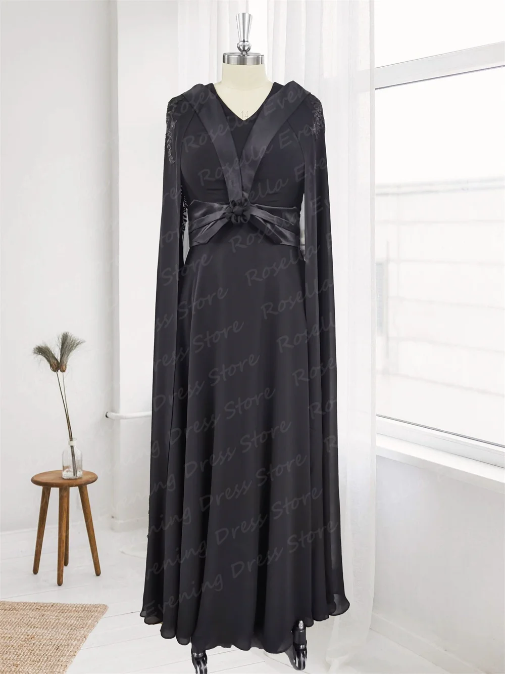 ROSELLA Fashion V-neck A-line Floor Length Embroidery Sleeveless Sash Sweep Train Women Evening Dress Prom Gown New 2023