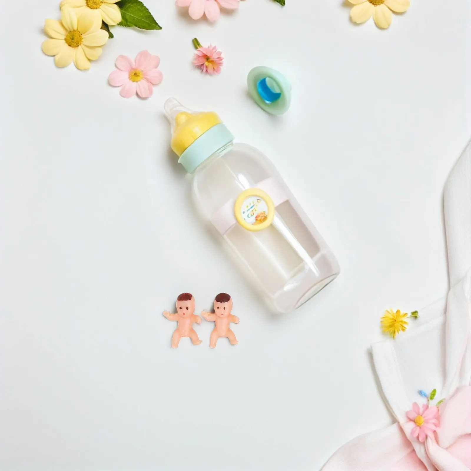 150個入り-ミニプラスチック製ベビーシャワー用品。かわいいミニチュアの赤ちゃん人形で、パーティーゲームやケーキの飾り付けに。女の子の誕生祝いパーティーの記念品に最適。
