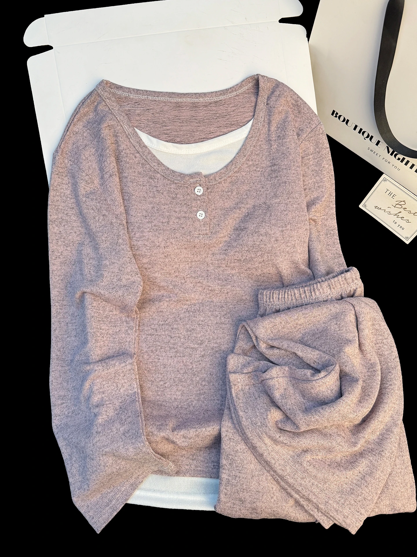 set-di-pigiami-in-pile-a-maniche-lunghe-da-donna-con-scollo-rotondo-abbigliamento-da-casa-in-morbida-fibra-di-poliestere-ideale-per-l'autunno-e-l'inverno-per-un-maggiore-comfort-e-calore-durante-il-sonno-con-protezione-per-il-seno