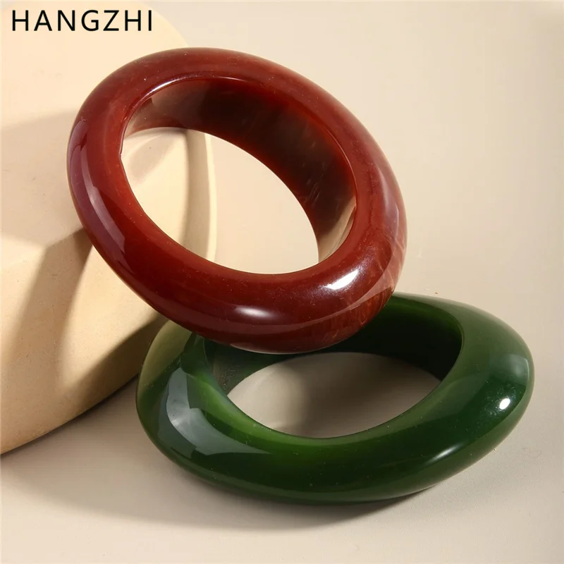 HangZhi New Irregular Exaggerated Geometric Resin Bracelet Wide Large Red Green Irregular Bangle Chunky Jewelry for Women