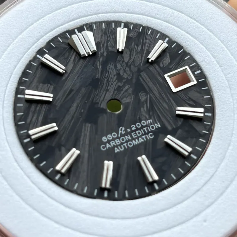 

Watch Modify Parts 28.5mm Matt Black Sterile Carbon Fiber Watch Dial No Luminous Suitable For NH35/36/4R/7S Automatic Movement