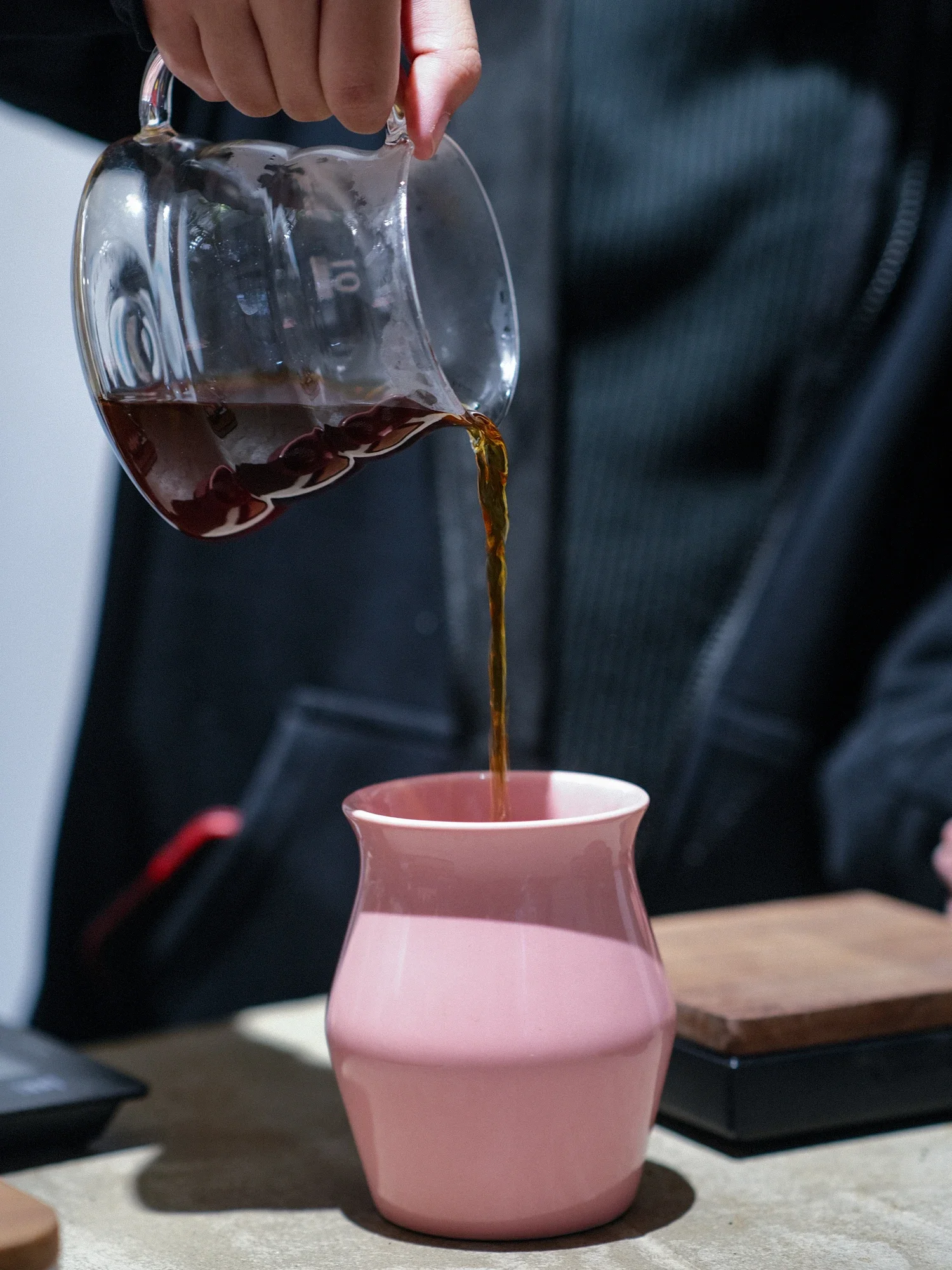 Designter Keramik-Kaffeebecher für sensorischen Geschmackserlebnis und olfaktorischen Genuss – Handgegossener Keramik-Verkostungsbecher