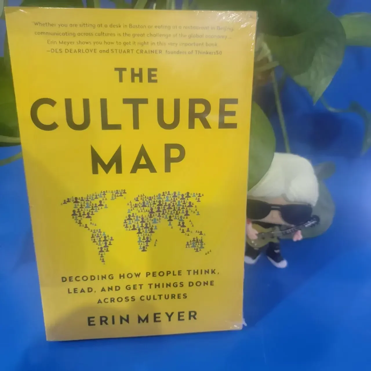 

The Culture Map by Erin Meyer Decoding How People Think,Lead And Get Things Done Across Cultures English book