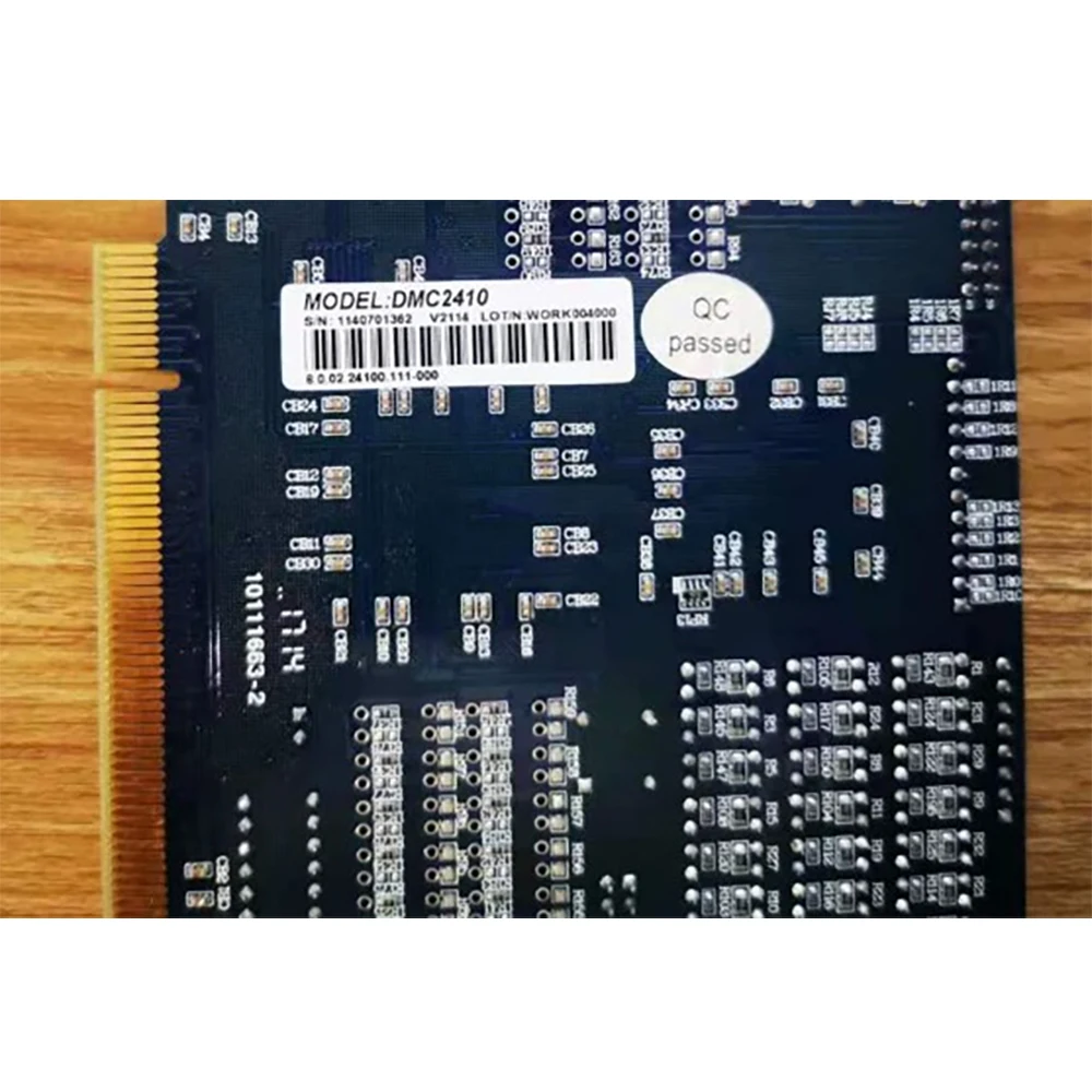 

4-осевая высокопроизводительная плата управления движением DMC2410E DMC2210