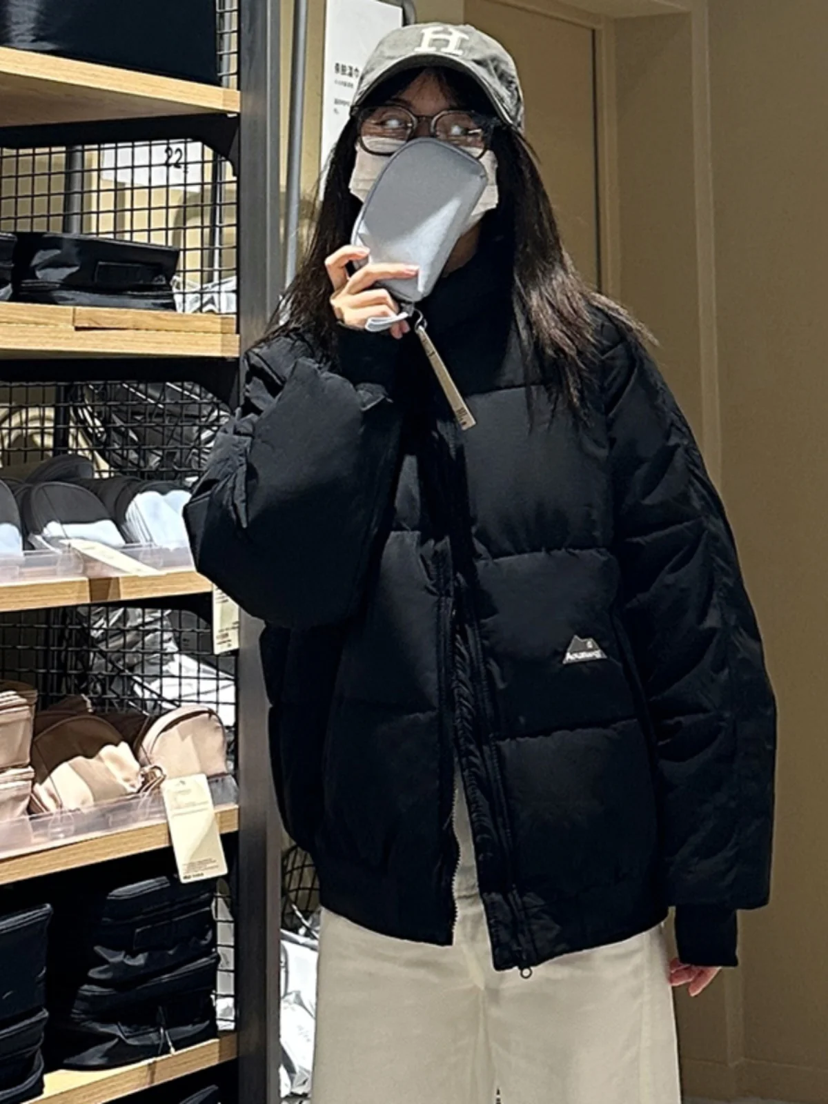 ملابس خارجية نسائية ذات لون نقي وياقة واقفة من القطن Jaet 2024 شتاء جديد فضفاض متعدد الاستخدامات ملابس خارجية صغيرة الحجم