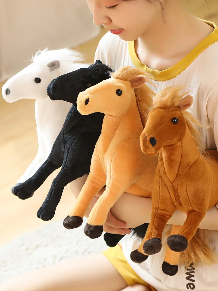 Nouveau jouet cheval en peluche, poupée cheval doux de haute qualité, cadeau d'anniversaire et de noël pour enfants, environ 32x26cm