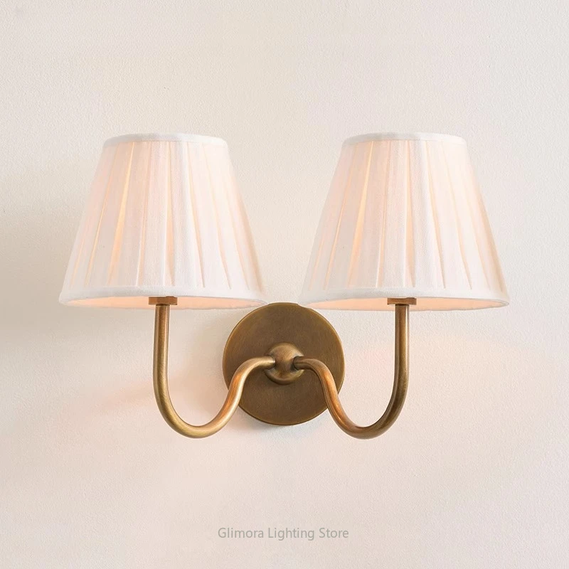 Vintage Rustic Wall Sconce, French Nordic Minimalist Wall Lamp for Bedroom Study Hallway Entryway Vanity Mirror