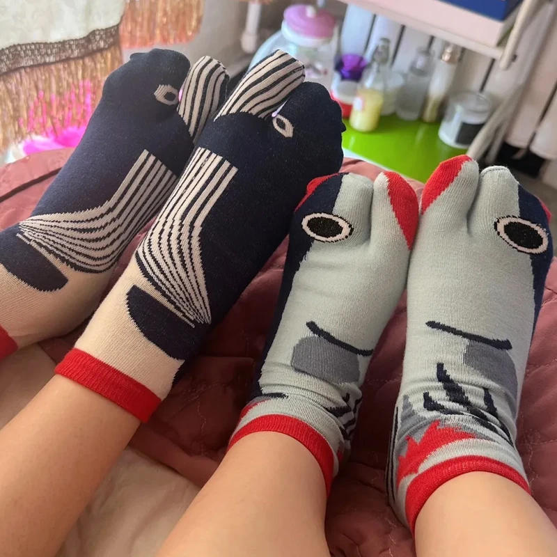 نمط جديد اليابانية حديقة ثعبان البحر لطيف الكرتون مجردة المرأة القطن امتصاص العرق تنفس الأوسط أنبوب مخطط متعة الجوارب #1