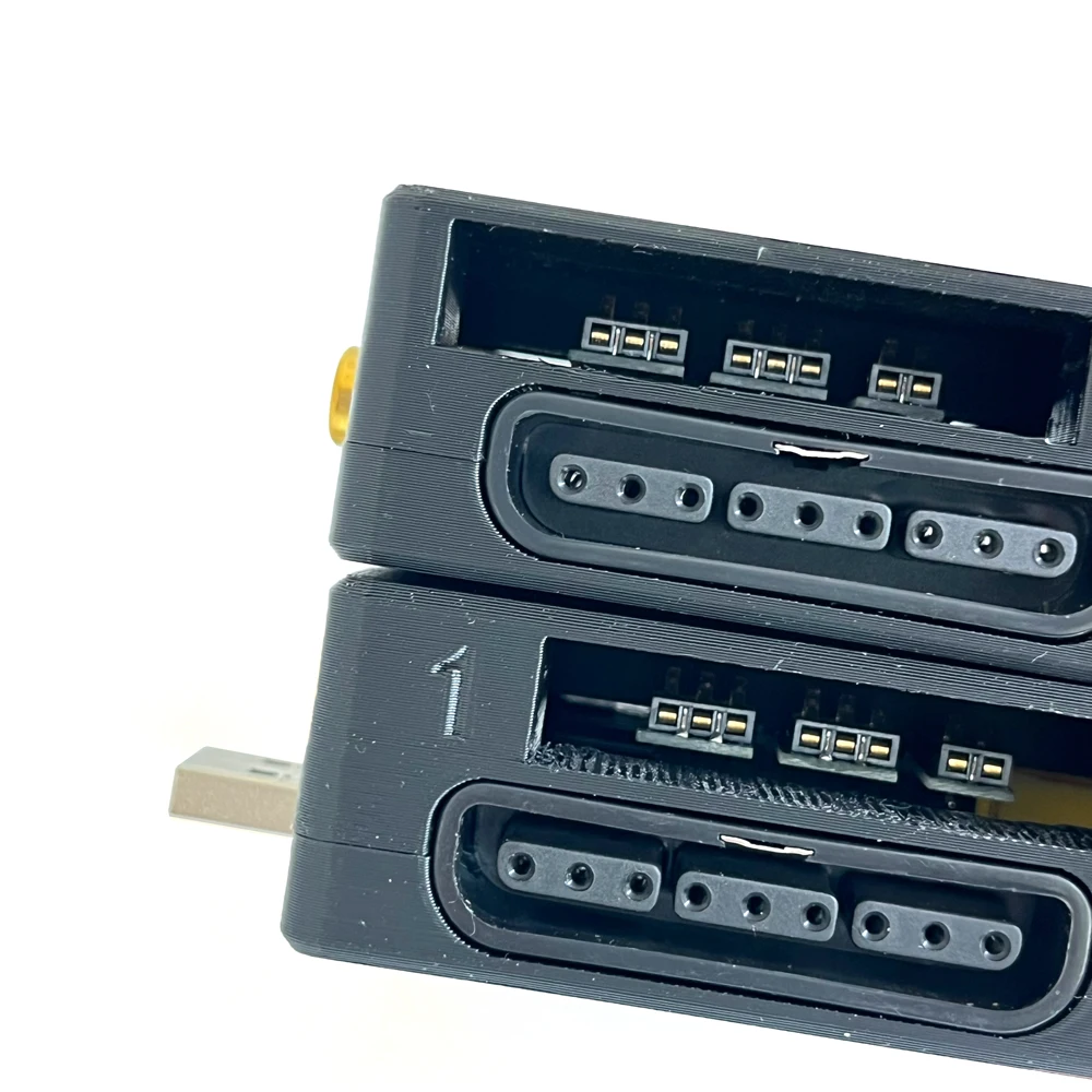 2P SNAC Adapter For PSX Controller For MiSTer FPGA System With 2 Memory Card Slots And 1 Light Gun Port 3D Printed Case Shell