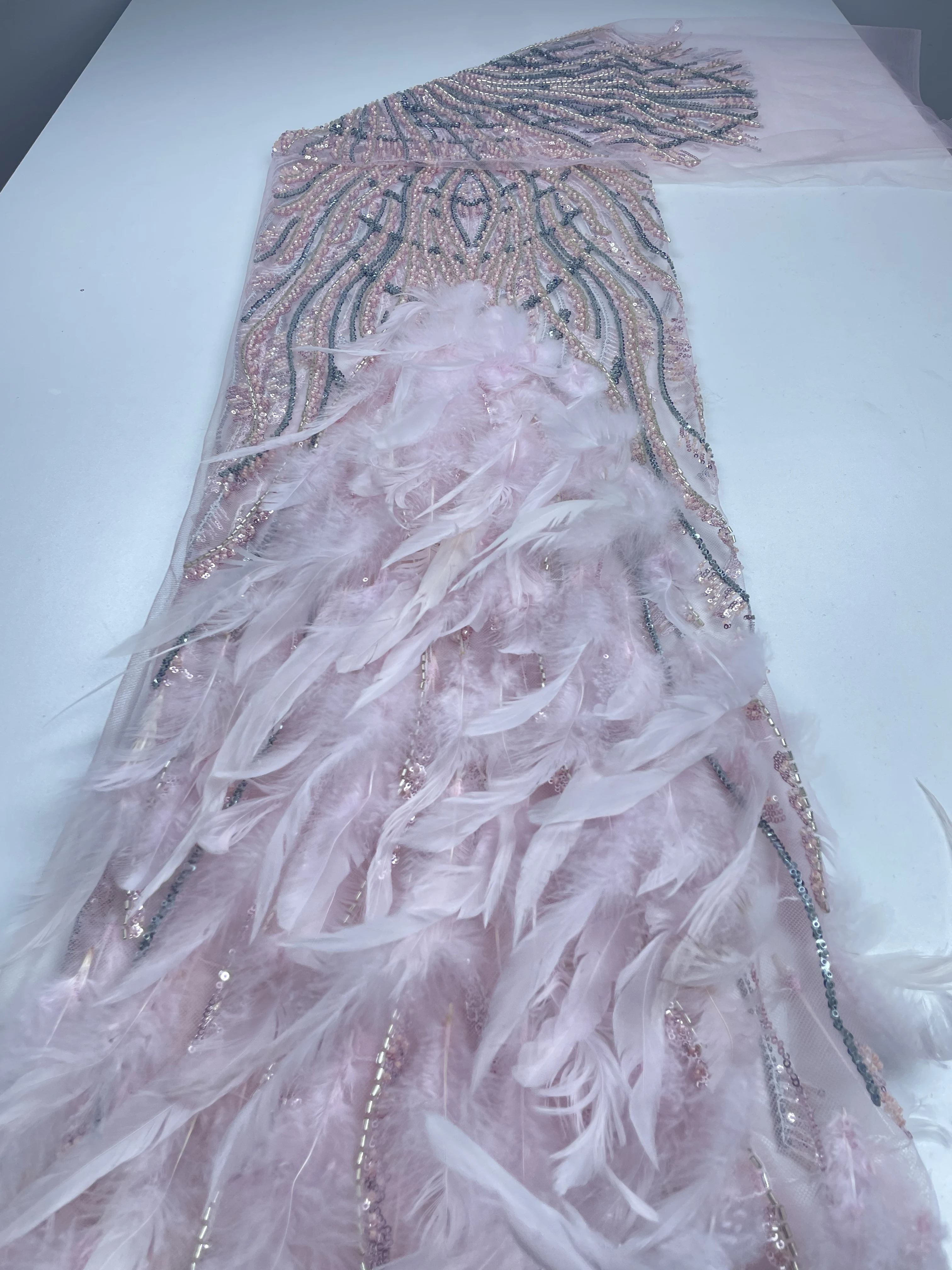 2026 Luxury African Beaded Lace Fabric High Quality 3D Feather French Nigerian Mesh Sequin Lace Fabric Wedding Party Dress 5Y