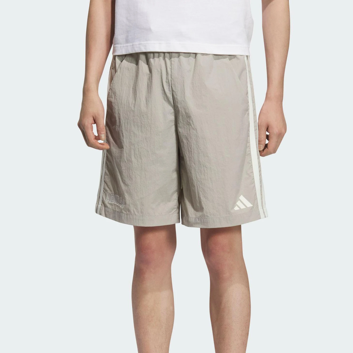 

Adidas genuine Summer Men's Woven Classic Casual Shorts KC2844