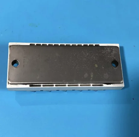 

Модуль IGBT BSM50GD120DN2E, новый оригинал