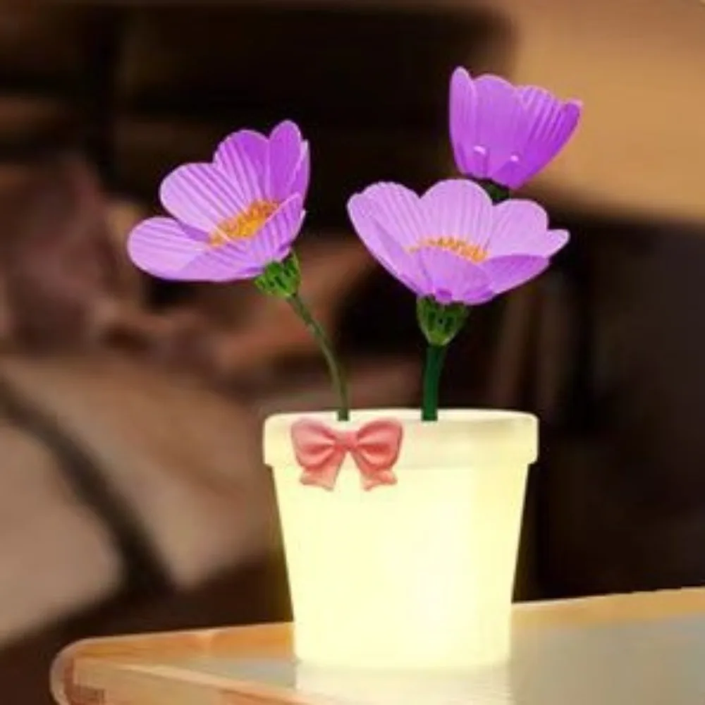 Dekoracyjna lampka nocna RGB w kształcie małego kwiatka, dotykowa, silikonowa, z nieskończonymi poziomami ściemniania, ozdoba na biurko w kształcie doniczki, zabawka.