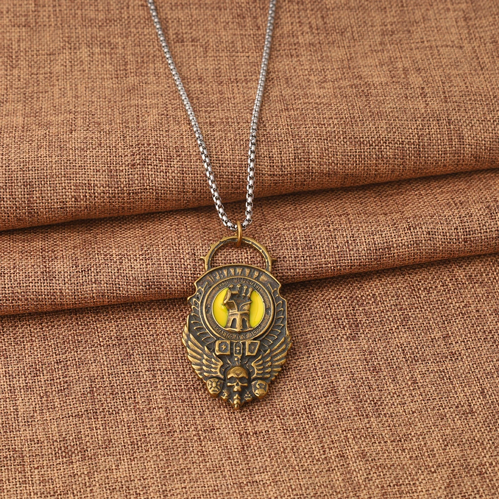 Warhammer 40K القبضات الإمبراطورية أنيمي الإبداعية شخصية خمر الشرير نمط سبيكة إكسسوارات عقد هدايا للأولاد #3