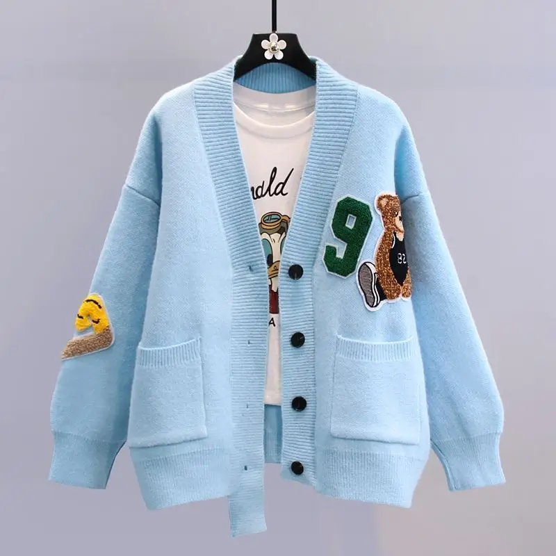 Autunno inverno donna Cartoon cardigan maglioni Streetwear moda manica lunga con scollo a v tasche Little Bear Casual cappotti lavorati a maglia