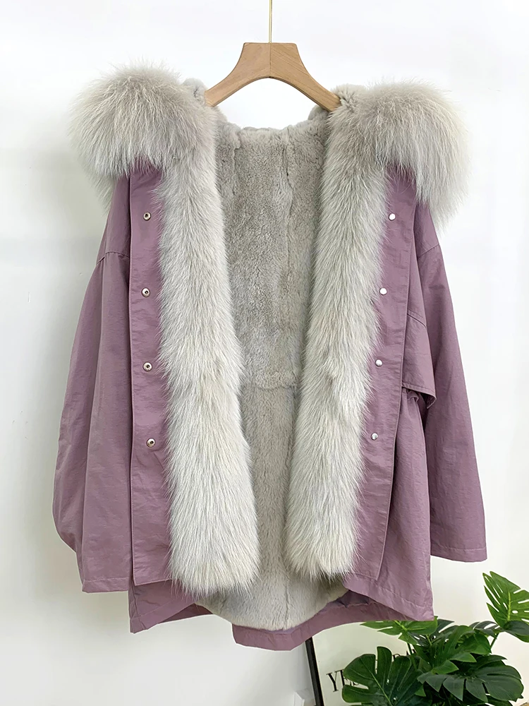 سترة شتوية مبطنة بفرو أرنب ريكس للنساء، معطف بومبر باركا مع غطاء رأس من فرو الثعلب والراكون الحقيقي، سميك ودافئ، ملابس خارجية للشارع