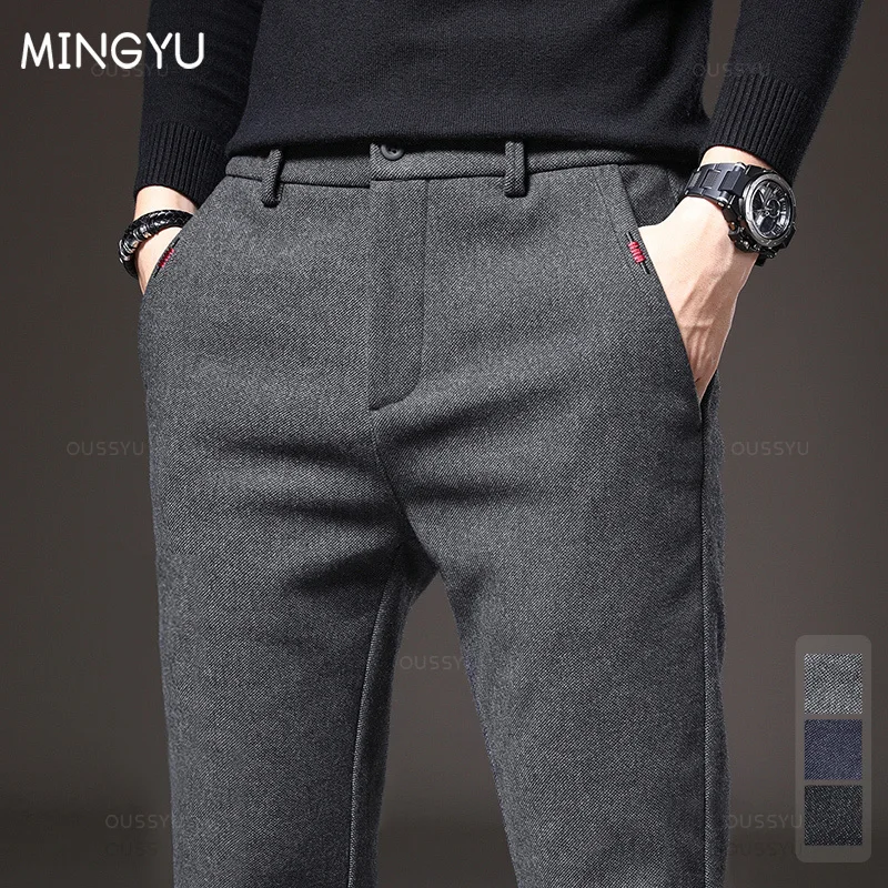 Nuevos pantalones informales de tela cepillada de invierno para hombre, moda de negocios gruesa, pantalones elásticos ajustados de Corea, color gris, azul y negro, 38