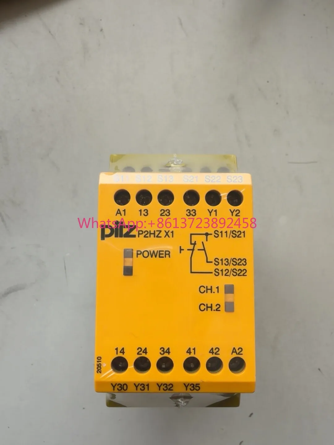Pilz safety relay PHZX1774340 new in Stock