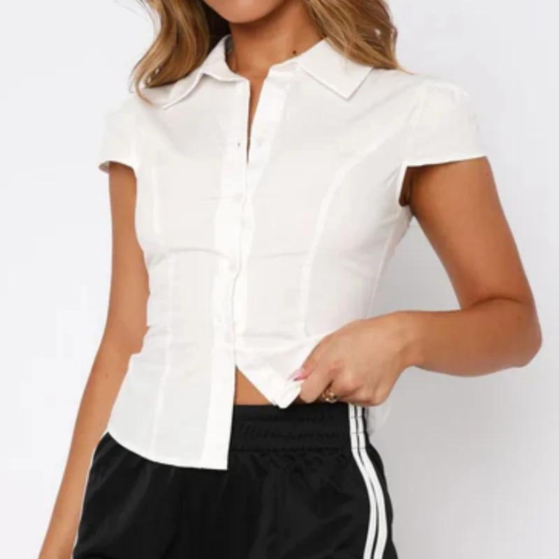 بلوزات ضيقة ضيقة منقوشة باللون الأحمر على الموضة للسيدات Y2K أزرار جمالية عتيقة قمصان نسائية كورية غير رسمية