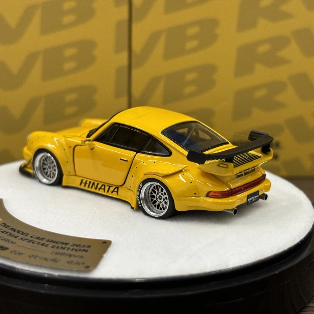 PGM 1:64 RWB930 Malasia Edition coche modelo fundido a presión