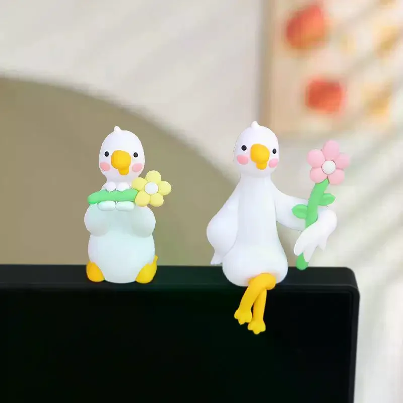 1/4PCS Resin Goose Figurine Computer Monitor Decor,Cute Mini Goose Statues For Car Dashboard,Funny TV/Photo Frame Decorations