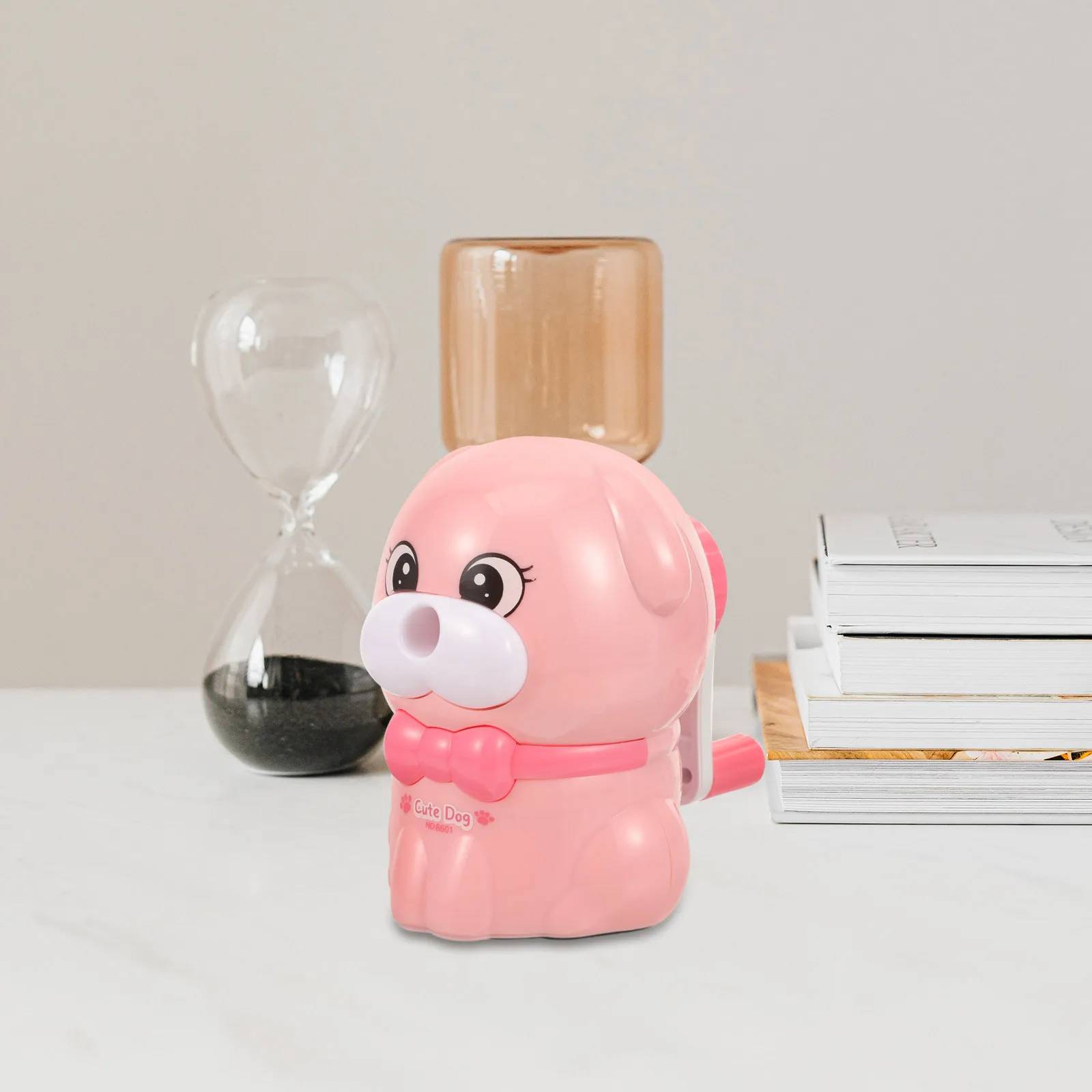 مبراة أقلام رصاص على شكل كلب كرتوني، قاعدة يدوية غير قابلة للانزلاق، مستلزمات مكتبية مدرسية للطلاب، مبراة أقلام رصاص مدمجة