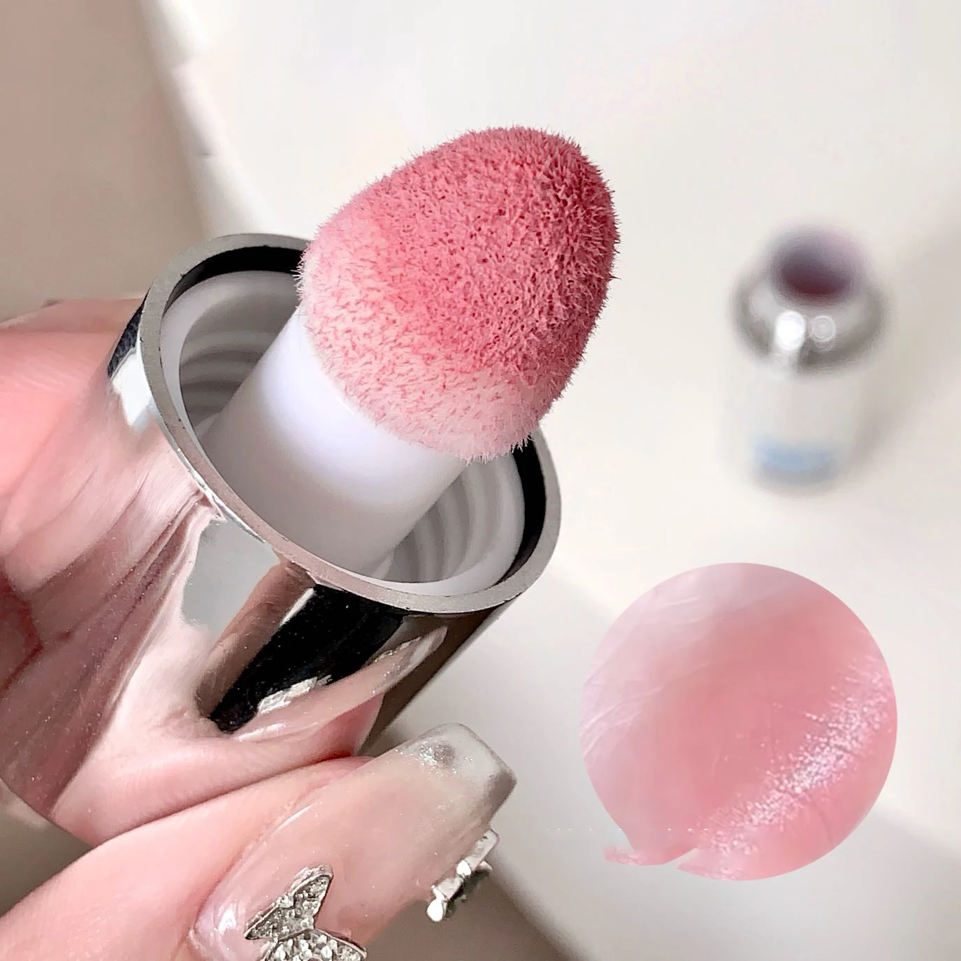 Samtiger Flüssig-Rouge mit Matt-Schwammapplikator, Natürlich Langanhaltend, Aufhellend für Gesichtskonturen, Koreanisches Rouge-Make-up – Detail 8