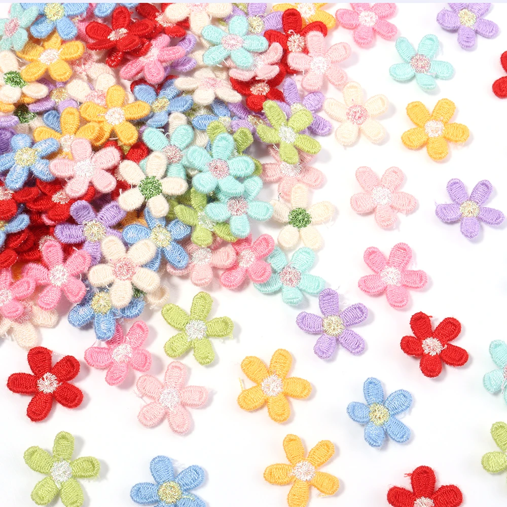 30 Stück niedliche bunte Blumenapplikationen, DIY-Zubehör, Spitze für Hochzeitskleidung, Nähzubehör, handgefertigte Dekorationen, 2 cm