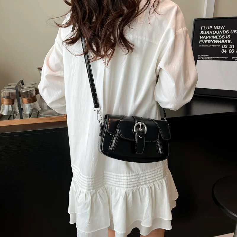 

Fashionable Trendy Design Letter Logo Women Crossbody Handbag Bag With High-End Minimalist Unique Vintage Luxury