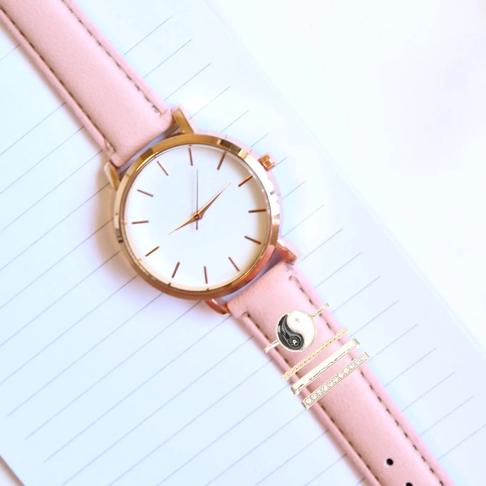 1Set Alloy Rhinestone Watch Band Charms Lightweight Comfortable Decorative Rings for Smartwatch Strap Personalized Watchband