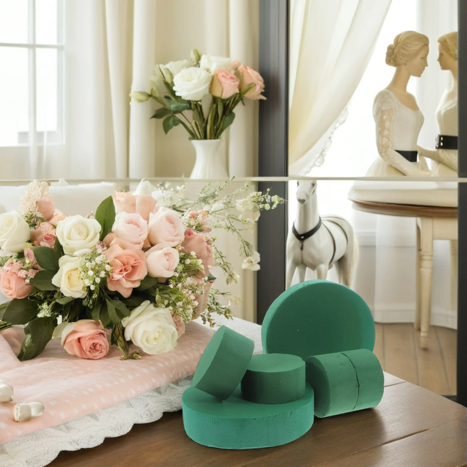 

6Pcs Round Floral Foam Blocks Wet Dry Flower Foam Blocks for Fresh Artificial Flowers Arrangements Wedding Party Decorations