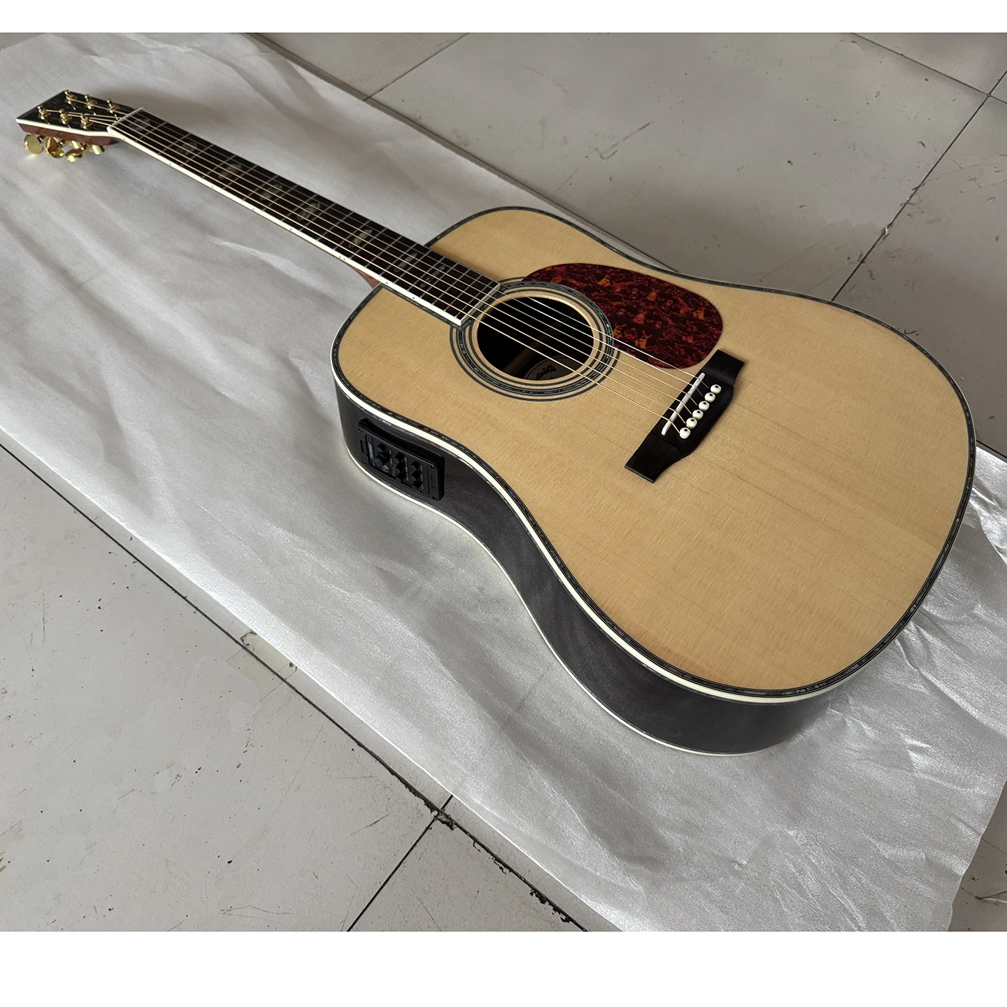 Guitarra popular de 41 pulgadas serie D45 de alta calidad, diapasón de palisandro, compatible con salida de audio