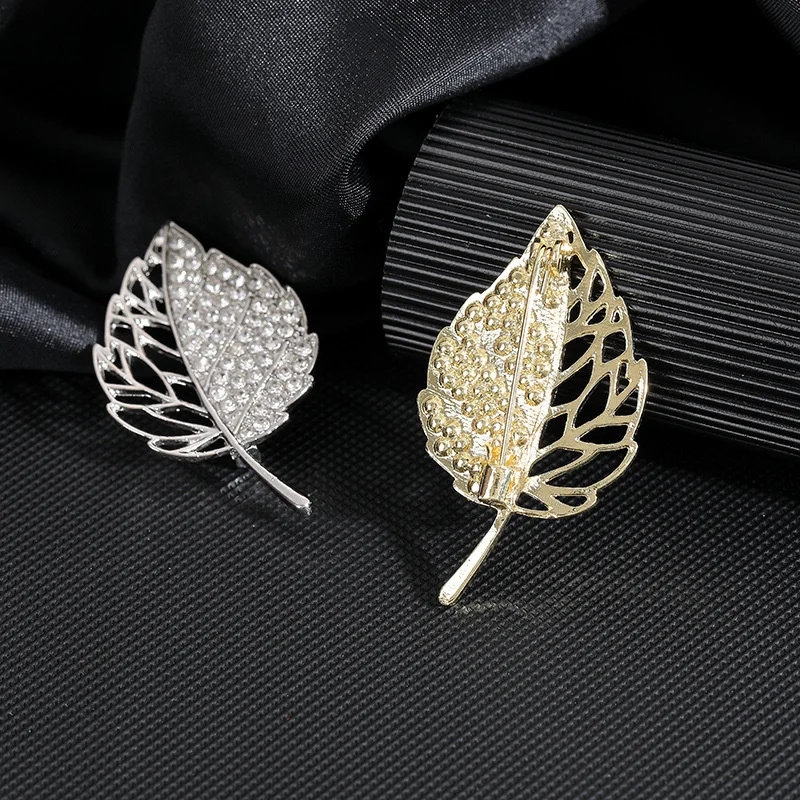 แฟชั่น Hollow Rhinestone ใบเข็มกลัดสําหรับหญิงสาวอเนกประสงค์ Lapel Pins เสื้อผ้าชุดอุปกรณ์เสริมของขวัญ