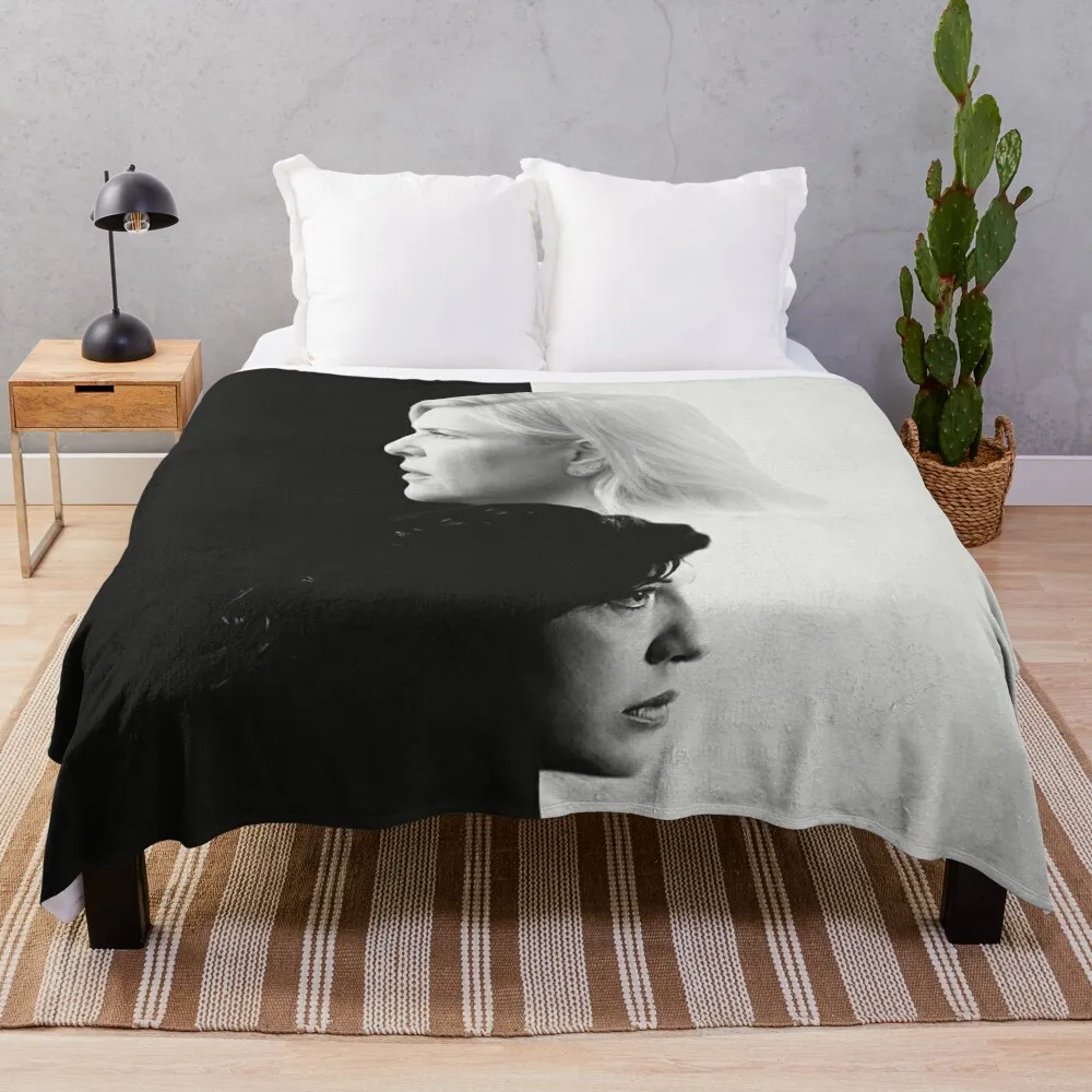 

Calzona Throw Blanket fluffy blanket Fashion Sofa Blankets Heavy Blanket