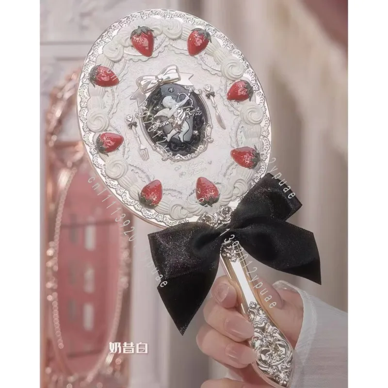 Chinese Retro Handheld Makeup Mirror, Portable Butterfly Cloud Shoulder Decor Cosmetic Mirror