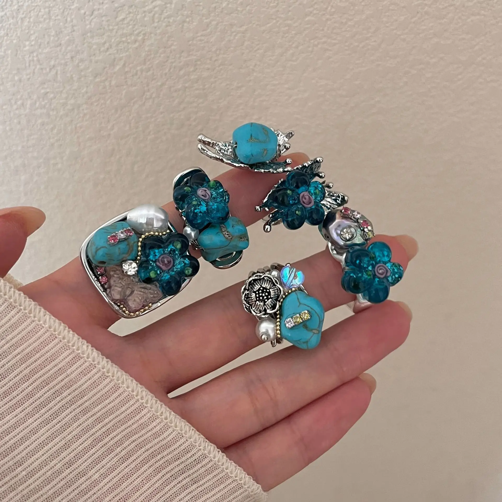 European American Ins Style Turquoise Glass Flower Handcrafted Beaded Ring Elegant Butterfly Ring