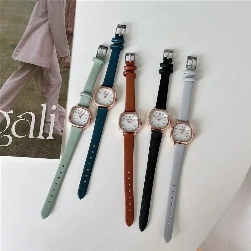 Women Watch Casual Wrist Watches Retro Square Quartz Digital Mini Dial Leather Strap Fashionable Clock Waterproof Wristwatch