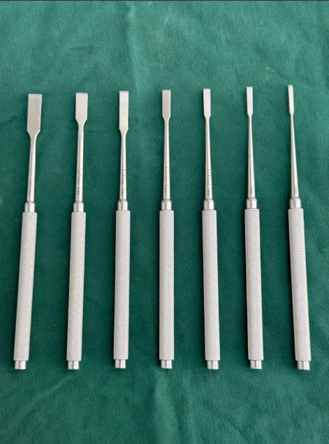 Orthopedic Bone Chisel Osteotome Stainless Steel Bone Cutting Tool Rolled Handle Instrument Multiple Width Sizes