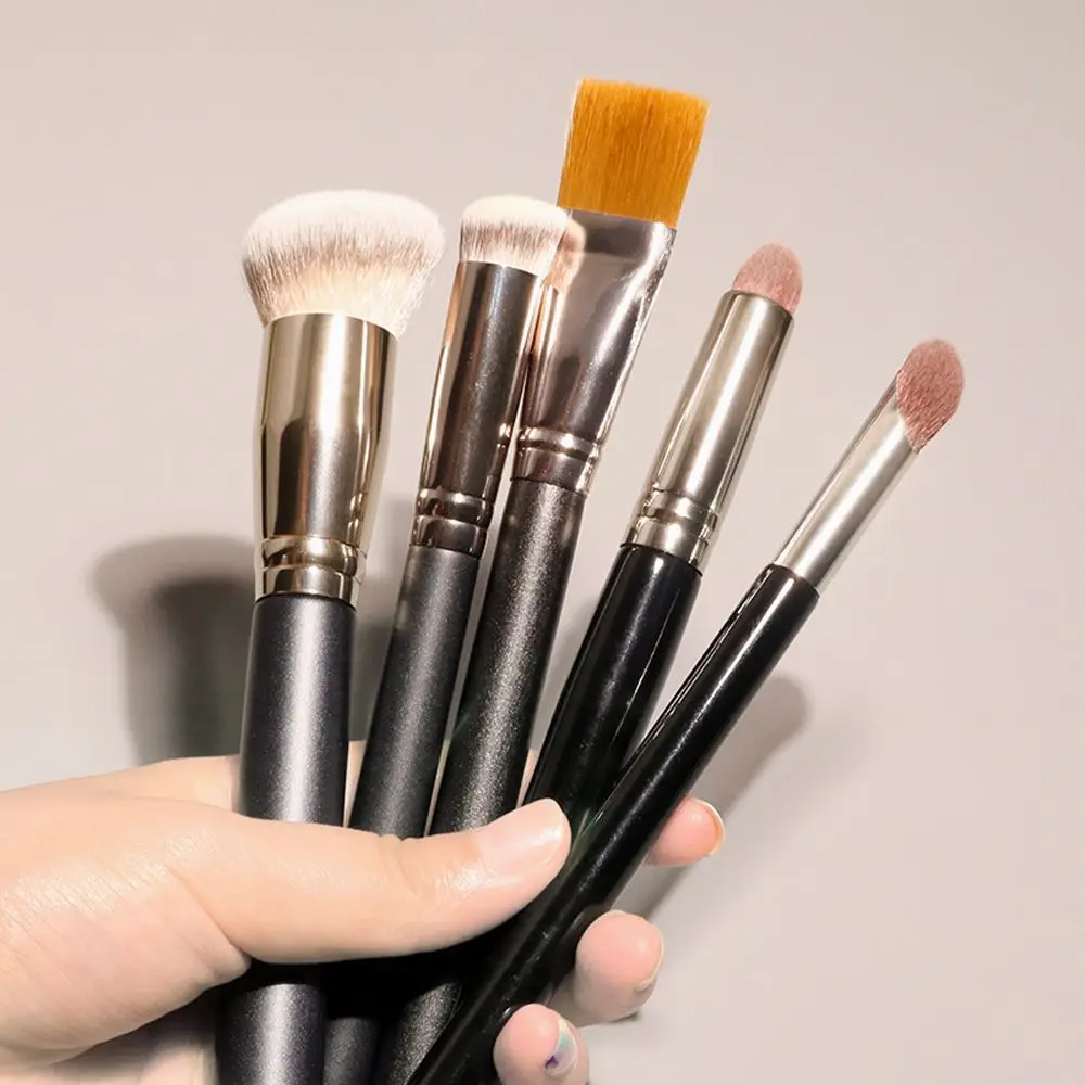 Outil de beauté pour fard à paupières, brosse de Contour, brosse cosmétique pour fond de teint, correcteur, brosse Kabuki, brosse de maquillage pour le visage