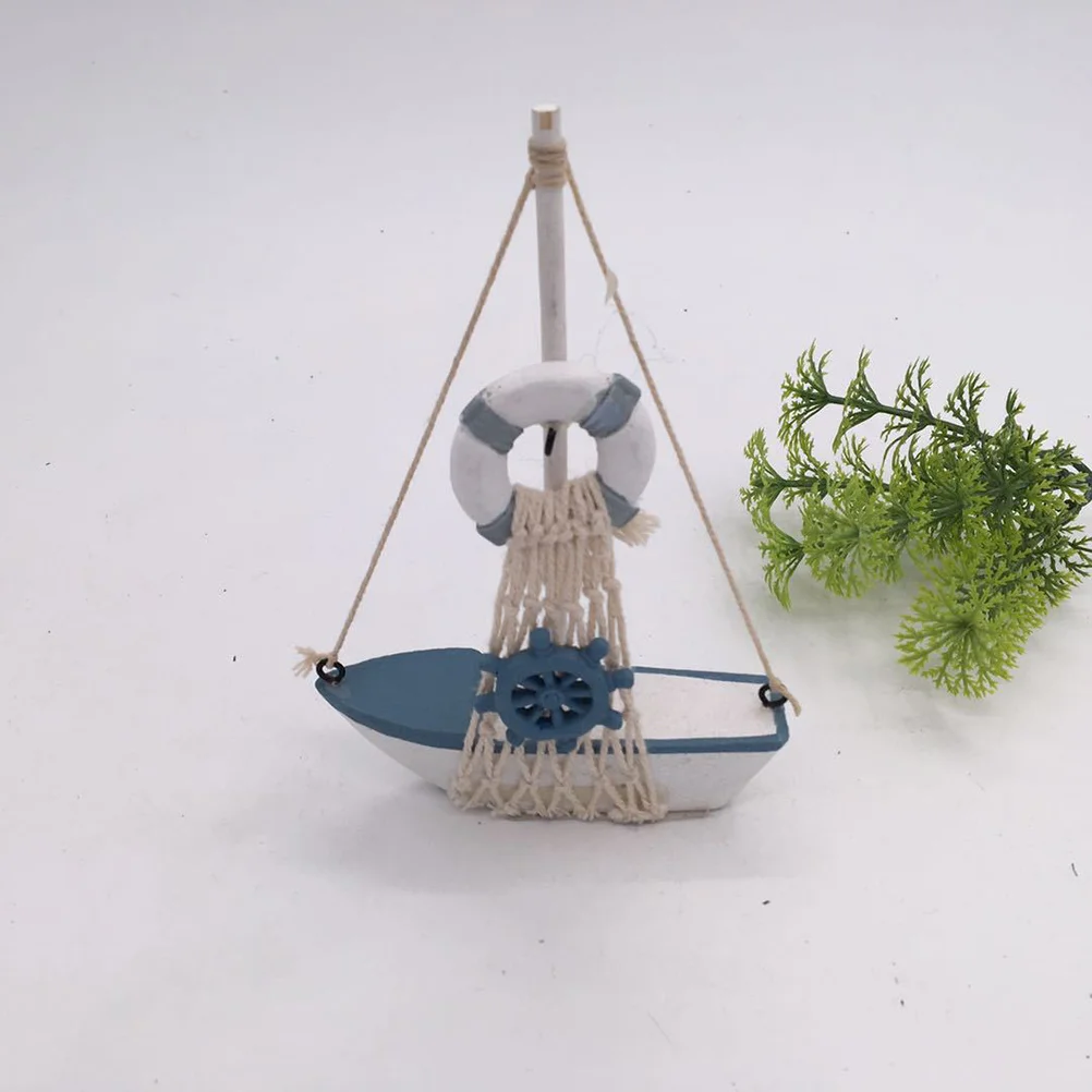 

4Pcs Resin Sail Boat Ornament Creative Desktop Decoration for Living Room Kitchen Office Table Sail Boat Decoration for Room