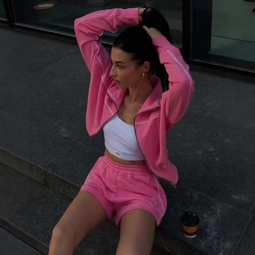 

Casual Zipper Long Sve Collared Top And Elastic orts Two Piece Set Decorated with Stripe Pattern for Middle-Aged Women