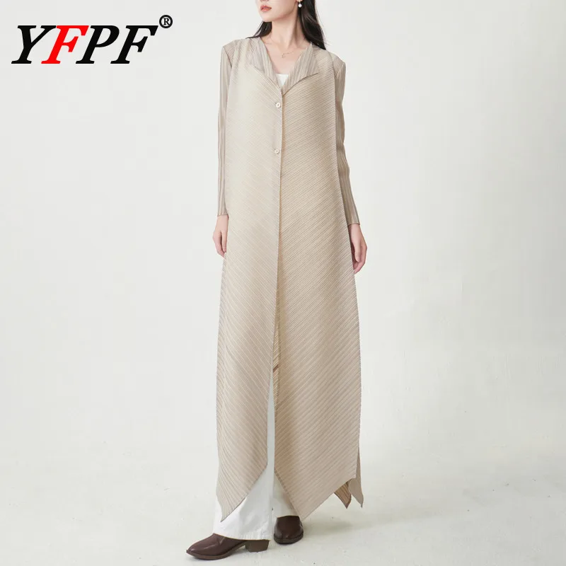 

YFPF однотонный модный длинный плащ женский Miyake плиссированный дизайн с лацканами и пуговицами свободная ветровка 23 осень новая одежда