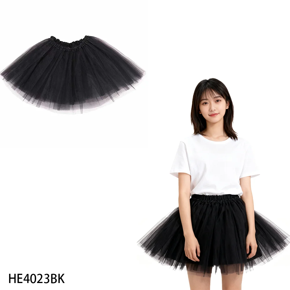 

Черное шифоновое платье 1980-х годов подходит для сцен, таких как вечеринки и карнавали в 1980-х годов.