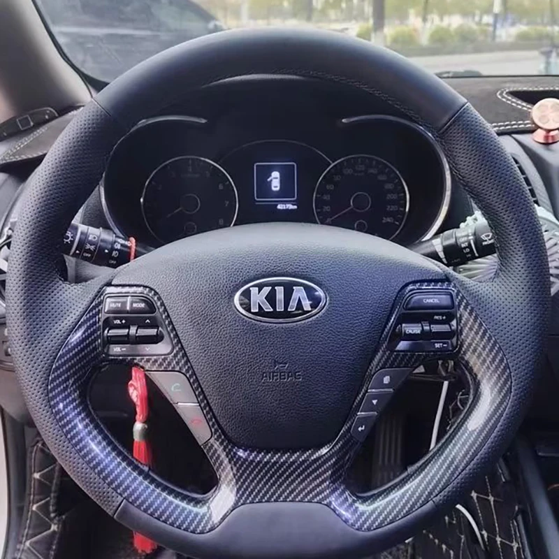 

100% подходит для Kia K3 2013 K2 Rio 2015 2016 Ceed Cerato 2013-2017, прошитый вручную замшевый чехол на руль автомобиля из натуральной кожи