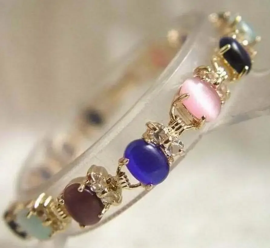 

Lady's beautiful Multi Color opal bead bracelet