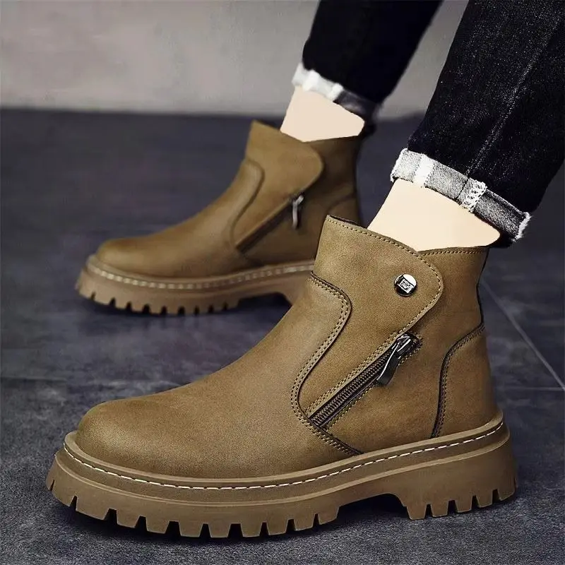 

Men's Chelsea Boots Booties Short Tube Cigarette Boots Outdoor Desert Yellow Boots Thick Bottom Commuter Boots