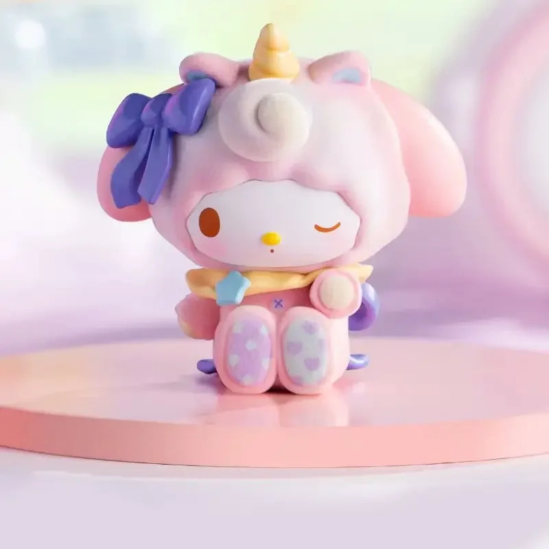 Simpatico cartone animato Sanrio My Melody Kuromi Cinnamoroll Purin Fantasy Paradise Series Blind Box Patria Versione Figura Regalo di festa